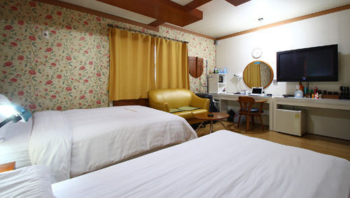 Cherbourg Hotel Cheonan Exteriör bild